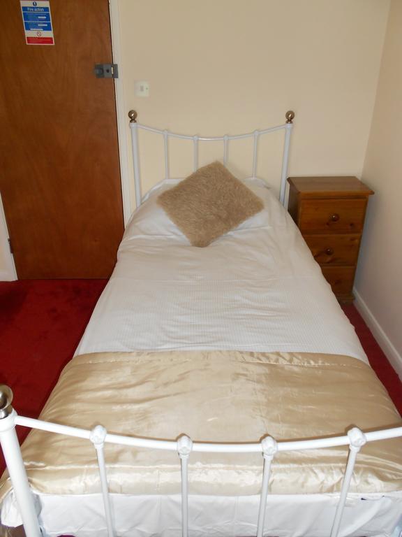 The Glan Yr Afon Inn Holywell  Camera foto