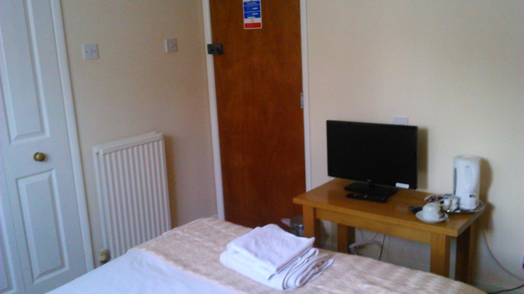 The Glan Yr Afon Inn Holywell  Camera foto