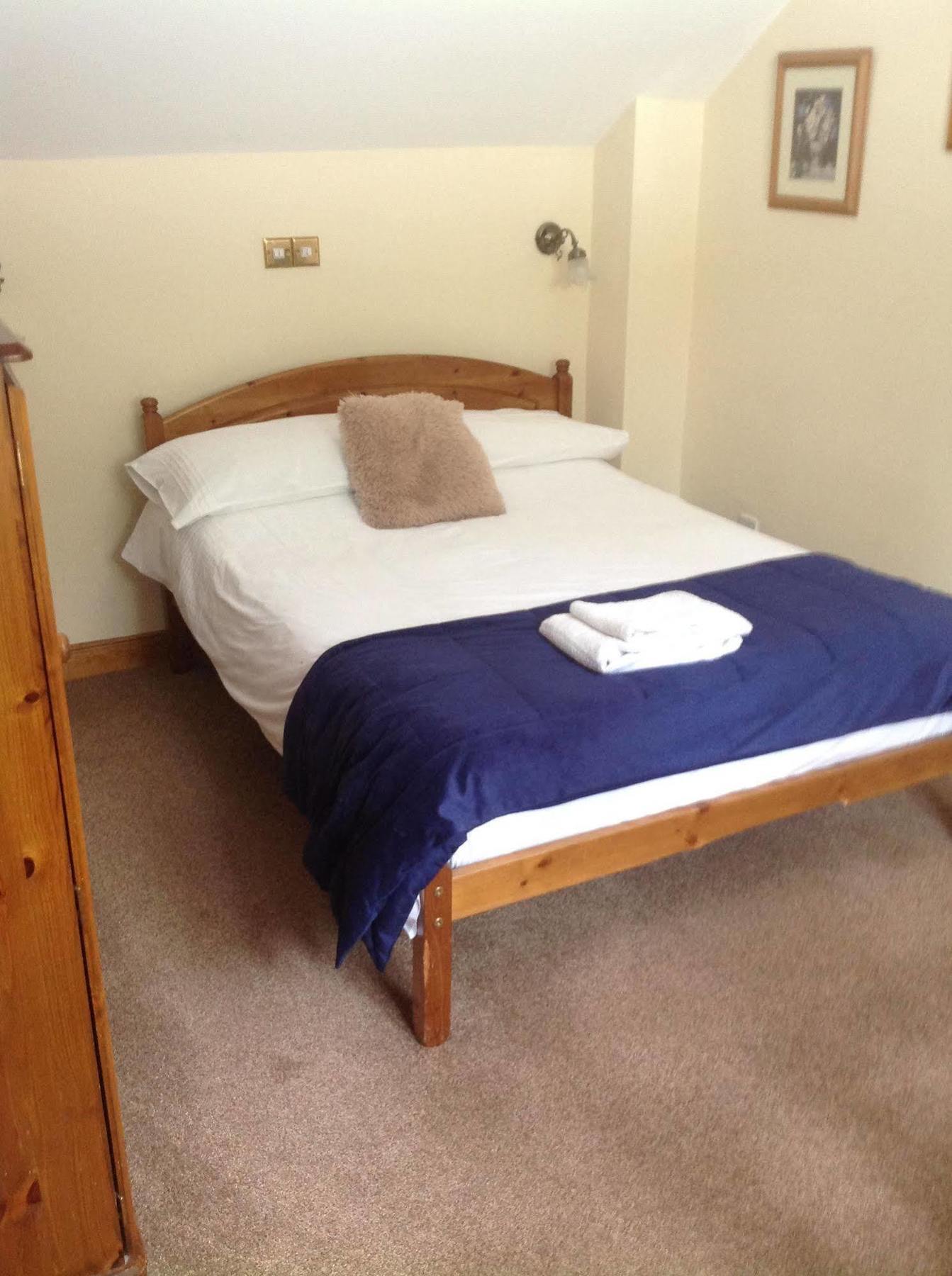 The Glan Yr Afon Inn Holywell  Esterno foto